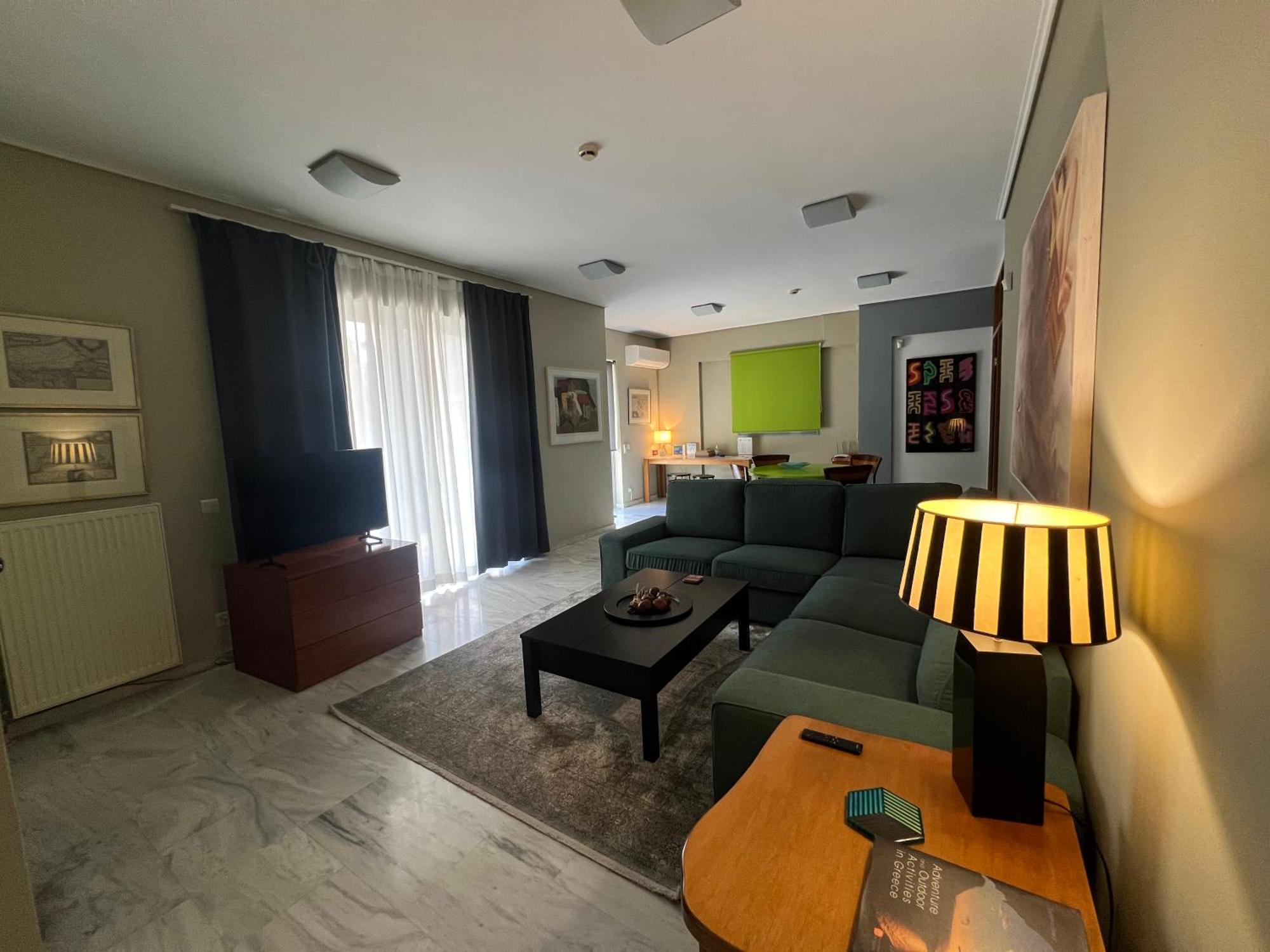 Green Apartment Near Marousi Hospitals & Oaka, By Promoshomes Maroussi المظهر الخارجي الصورة